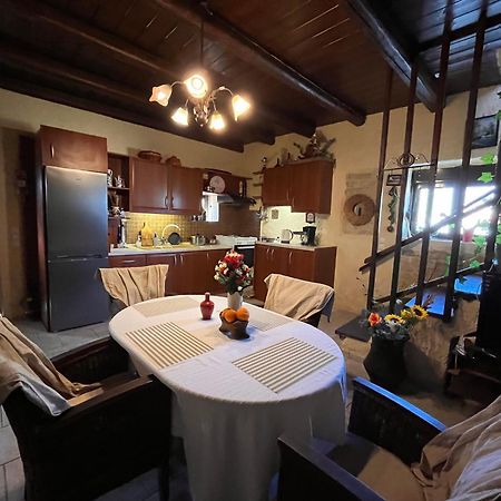 Stone House Irene Villa แอร์ซอนิสซอส ภายนอก รูปภาพ